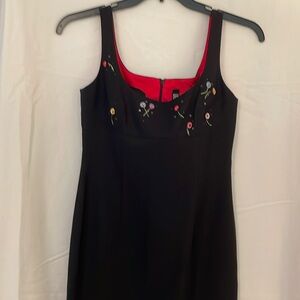 Laundry 6 cocktail dress black 30 yr old lining cut out in bust to tight wore 1